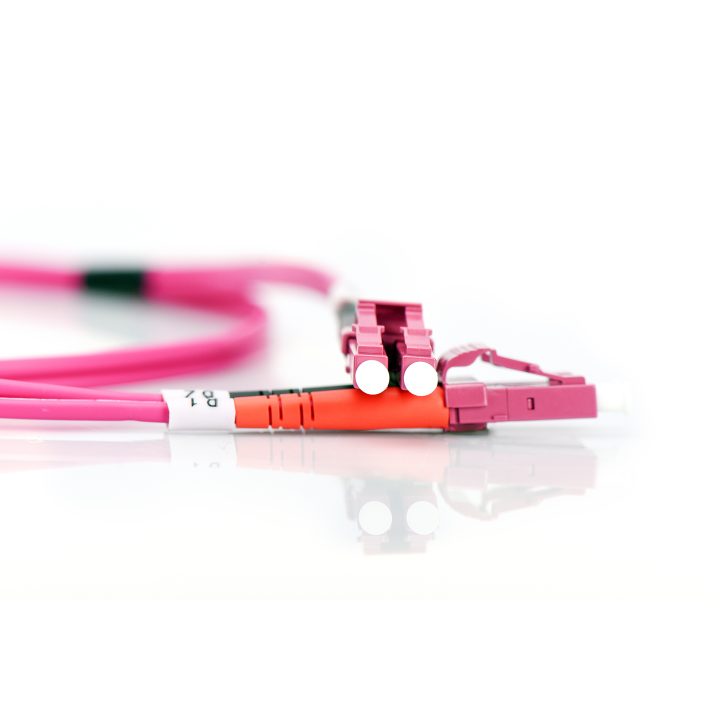 Digitus DK-2533-10-4 10 m I-VH Pink Fiber Optic and InfiniBand Cable