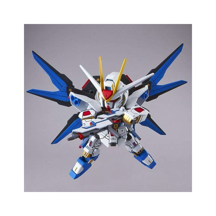 Bandai Hobby Model Kit Mobile Suit Gundam SD Gundam EX Strike Freedom…