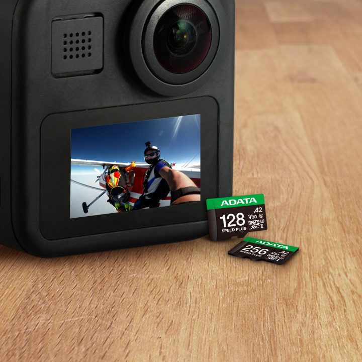 ADATA Speed Plus 64 GB MicroSDXC Classe 10