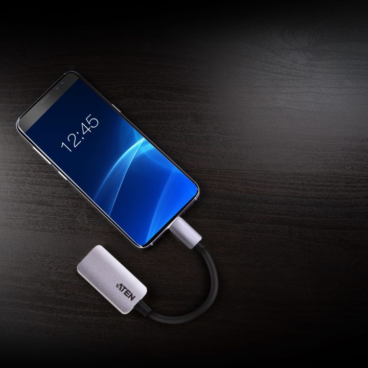 ATEN Adaptador de USB-C para HDMI 4K