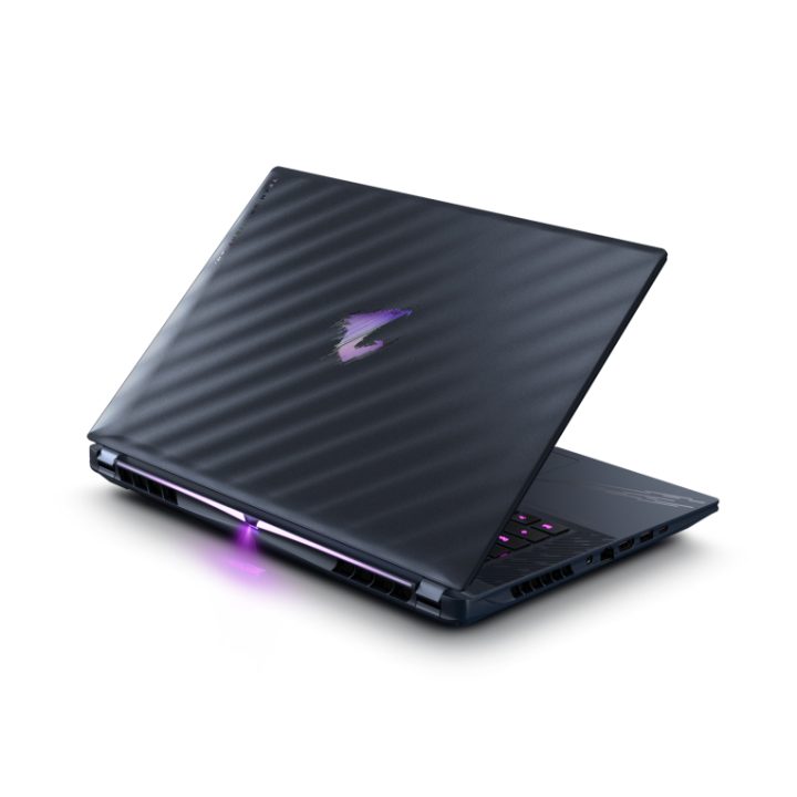 Portátil Gigabyte AORUS MASTER 16 Intel Core Ultra 9 275HX 32 GB 1 TB…