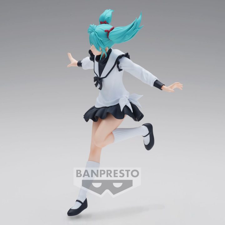 Figura Banpresto mobile suit gundam char's counterattack quess paraya…