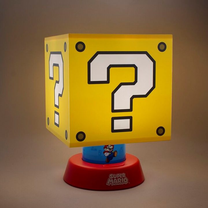 Paladone Super Mario Icon Surprise Box Lamp (PP9318NN)