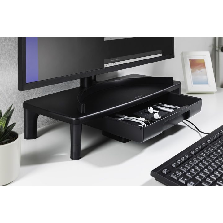 Kensington KB100 EQ Wired Full-Size Keyboard