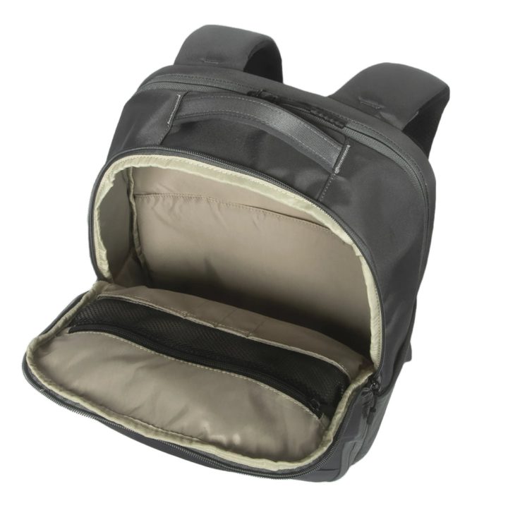 Targus Mochila Work+ Play® Trio de 15-16 pulgadas
