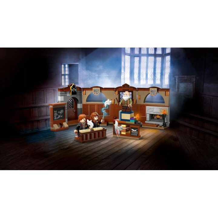 Lego Harry Potter castillo de hogwarts clase de encantamientos…