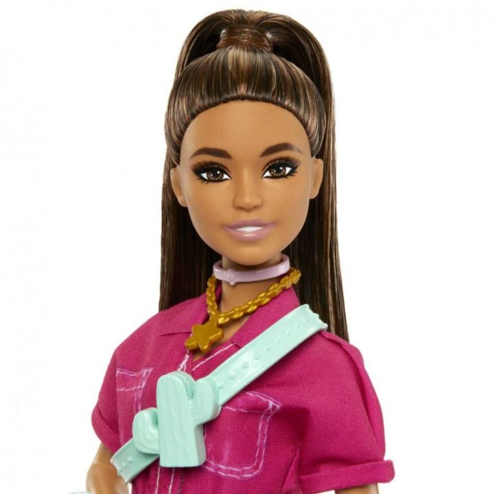 Barbie HPL76 boneca