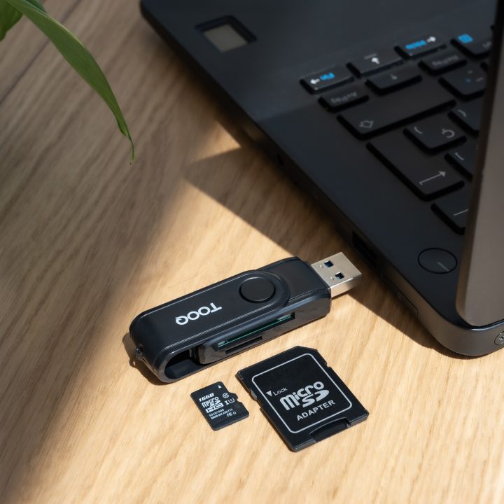 TooQ USB Card Reader (USB-C 2.0 + USB A 3.0), SD/TF, Black