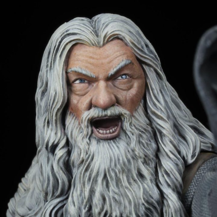 Sd toys Figura O Senhor dos Anéis Gandalf em Moria 18 cm (SDTLTR25577)
