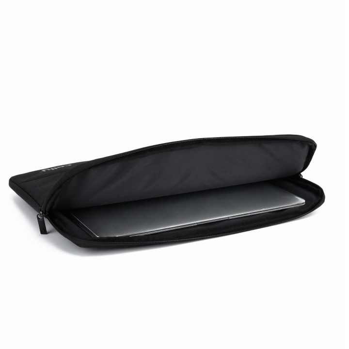 Celly NOMADSLEEVE15BK Laptop Bags 16" Sleeve Black