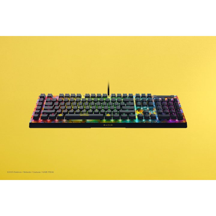 Teclado Razer blackwidow v4 x green switch Pokémon kanto starters (us…