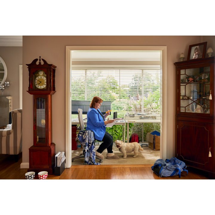 HP Elite t655 2,1 GHz Windows 11 IoT Enterprise 1,12 kg Negro R2314