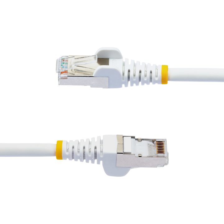StarTech.com Cable de 0,5m de Red Ethernet CAT6a - Blanco - Low Smoke…