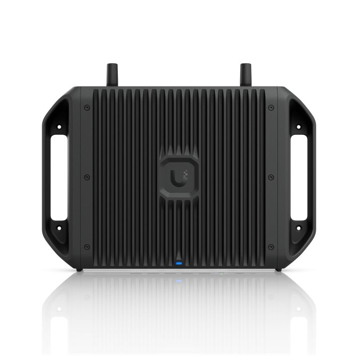 Ubiquiti UCG-Industrial gateway e controlador 1000, 2500, 10000 Mbit/s