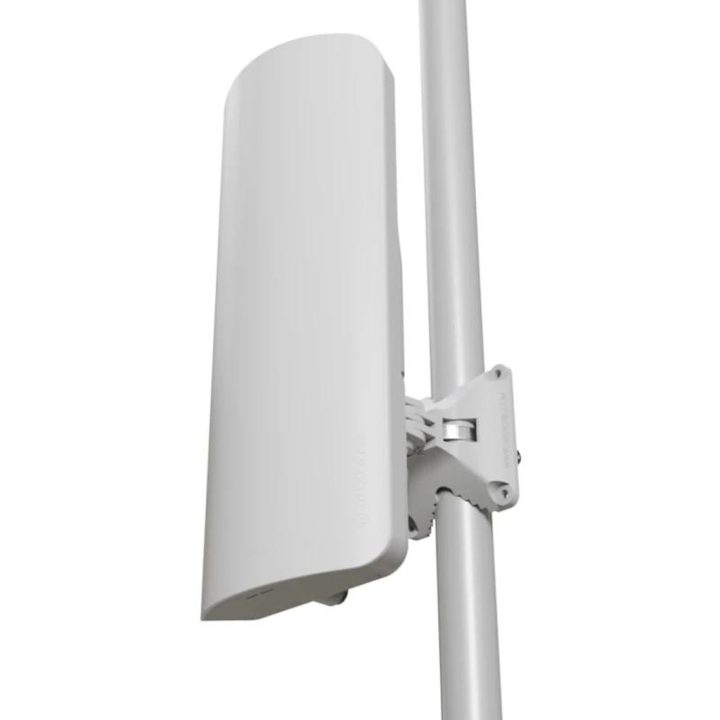 MikroTik mANTBox ax 15s WiFi6 1xGbE 1x2.5G SFP Out…