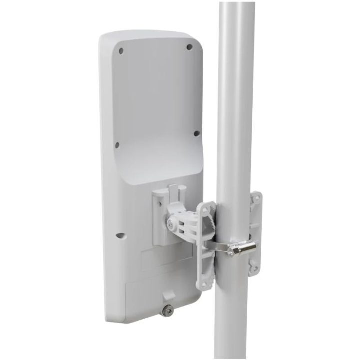 MikroTik mANTBox ax 15s WiFi6 1xGbE 1x2.5G SFP Out…
