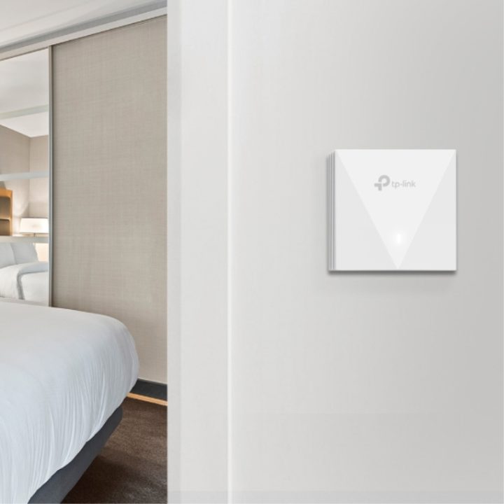TP-Link Omada EAP650-Wall 3000 Mbit/s White Power over Ethernet (PoE)