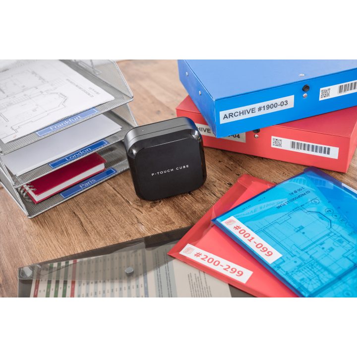 Brother PTP710BT impresora de etiquetas Transferencia térmica 180 x…