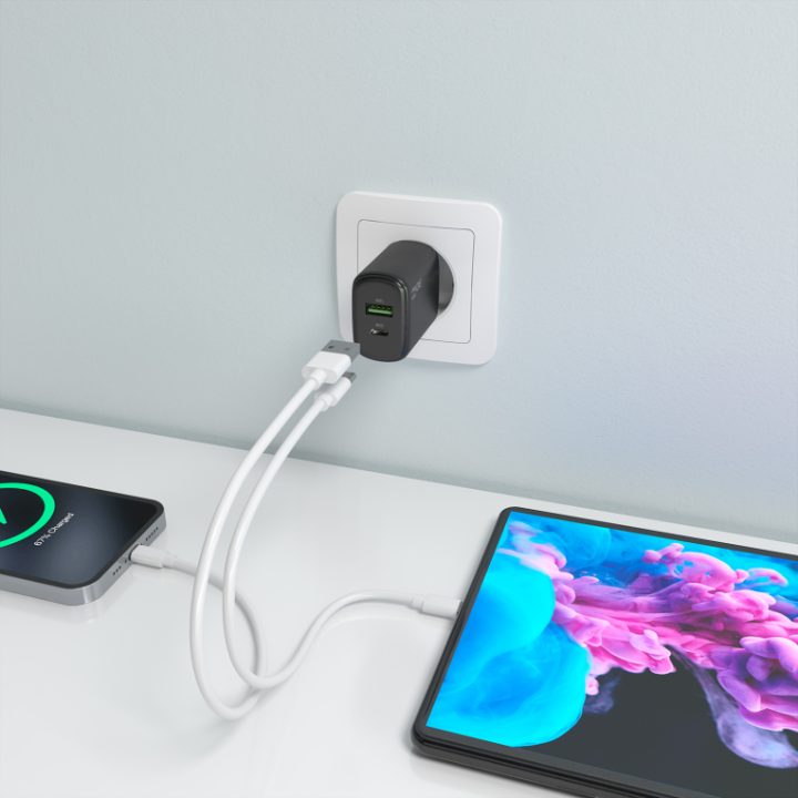 AISENS GaN 30W Charger, 1xUSB-C PD3.0 QC4.0, 1xUSB-A QC3.0, Black