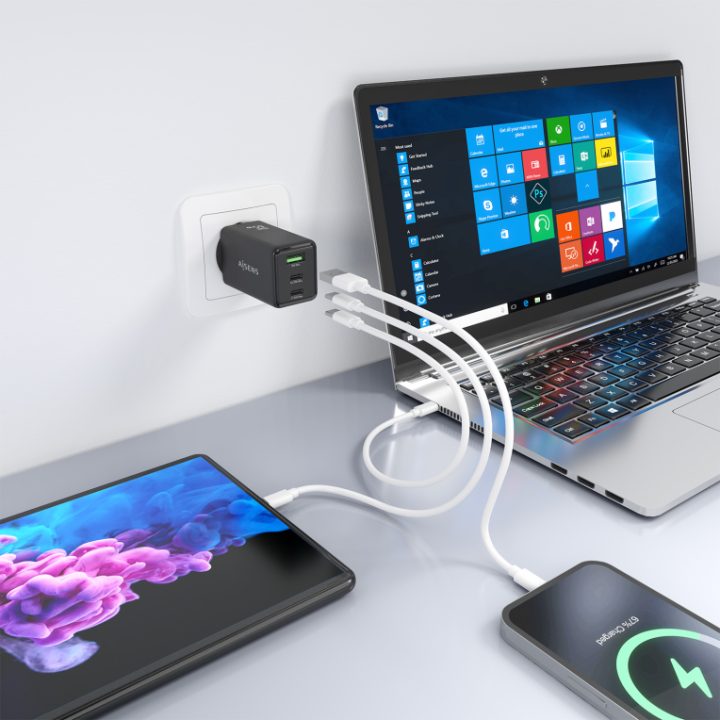 AISENS GaN Charger 65W, 2xUSB-C PD3.0 QC4.0, 1xUSB-A QC3.0, Black