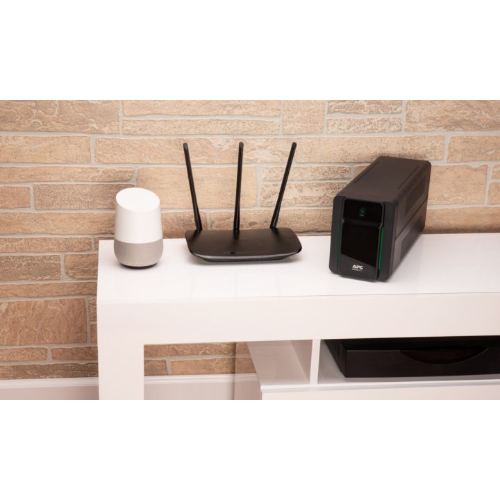 APC Back-UPS 1600VA 230V AVR French Sock sistema de alimentação…