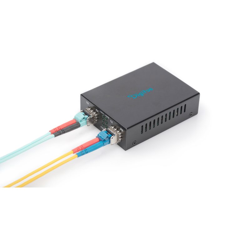 DIGITUS DN-82133 1000 Mbit/s 1550 nm Multimode, Single-mode Media…