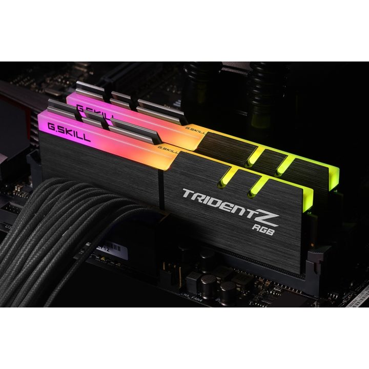 G.SKILL Trident Z 16 GB (2 x 8 GB) DDR4 3200 MHz CL16