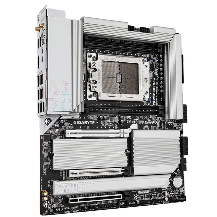 GIGABYTE TRX50 AERO D Placa base