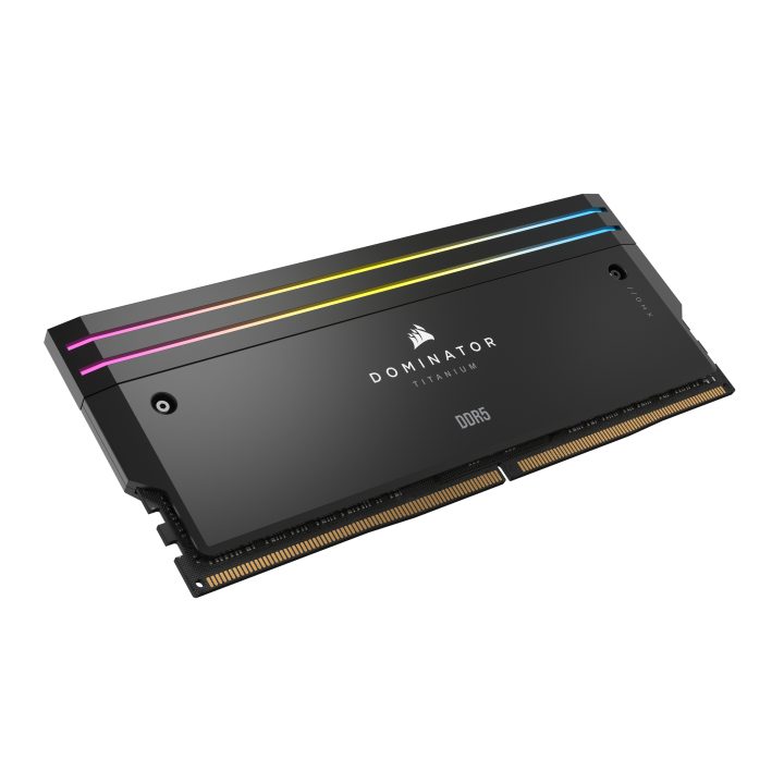 Corsair Dominator Titanium 32 GB (2 x 16 GB) DDR5 6400 MHz CL32