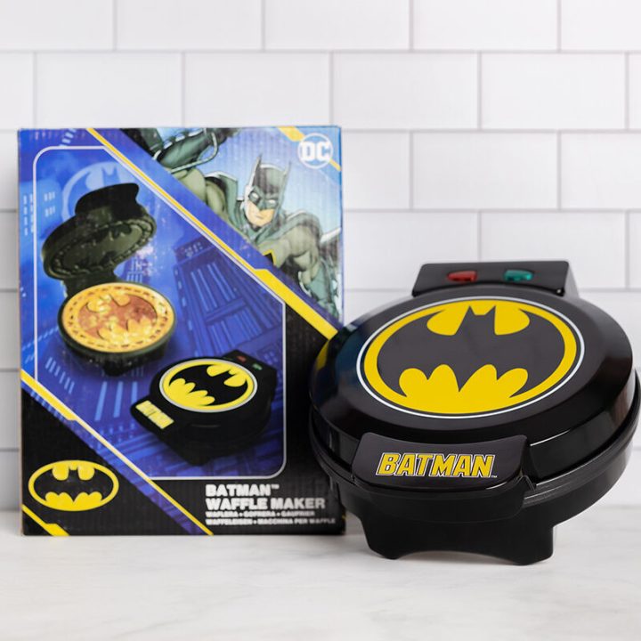 Uncanny Brands Batman Waffle Maker (WM1-DCC-BM3-EU)
