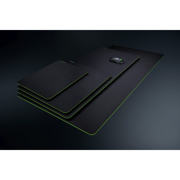 Razer Gigantus V2 - Medium Black, Green Gaming Mouse Pad…