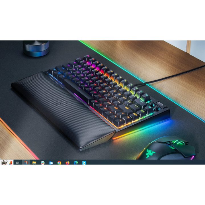 Razer BlackWidow V4 75% Keyboard (Intl. USA) (RZ03-05000400-R3E1)