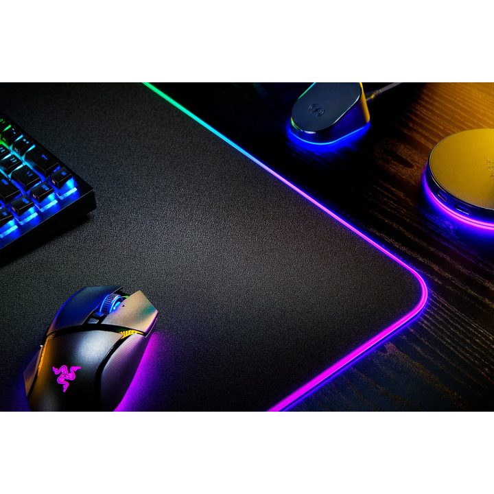 Razer Strider Chroma Gaming Mouse Pad Black (RZ02-04490100-R3M1)