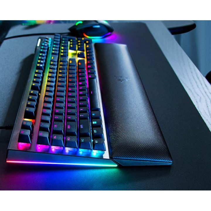 Razer BlackWidow V4 Green Switch Keyboard (US) (RZ03-04690100-R3M1)