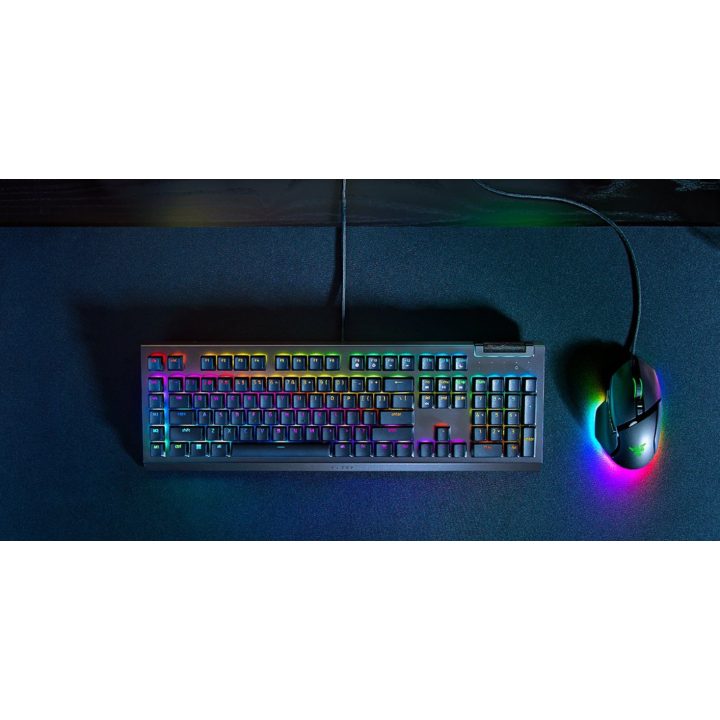 Teclado Razer blackwidow v4 x yellow switch (español)…
