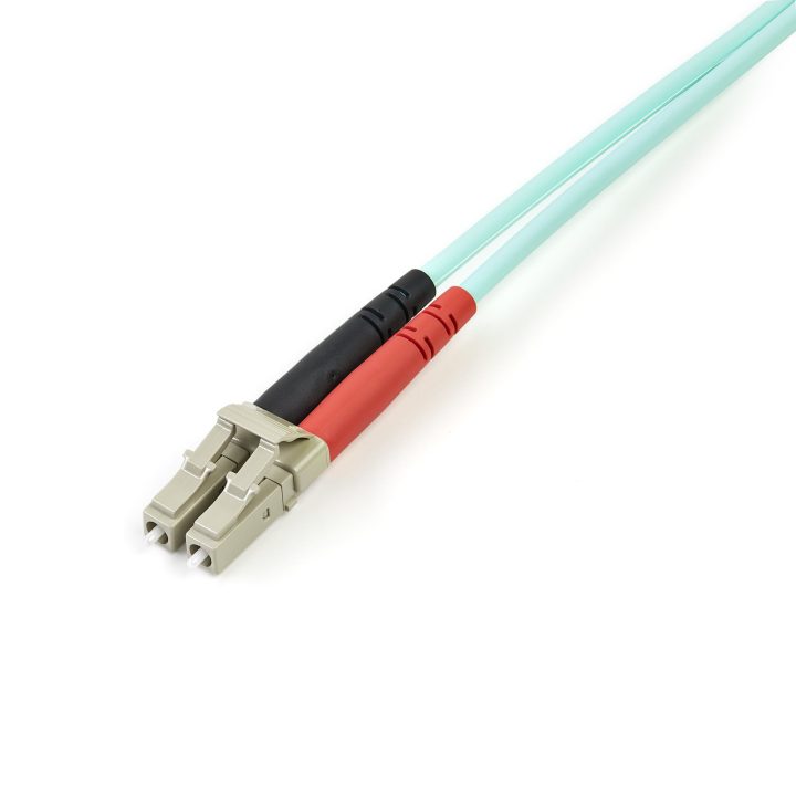 StarTech.com 5m Multimode OM3 Fiber Optic Cable LC to LC UPC - Full…