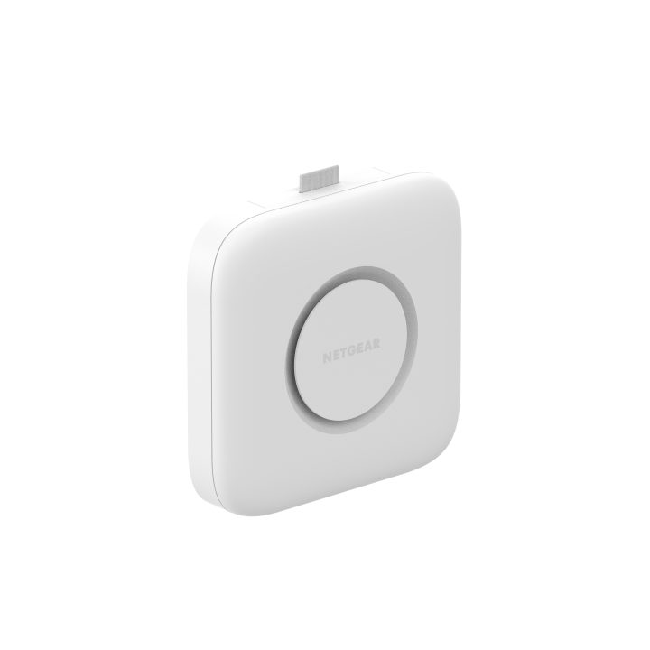 NETGEAR WBE718 9400 Mbit/s White Power over Ethernet (PoE)