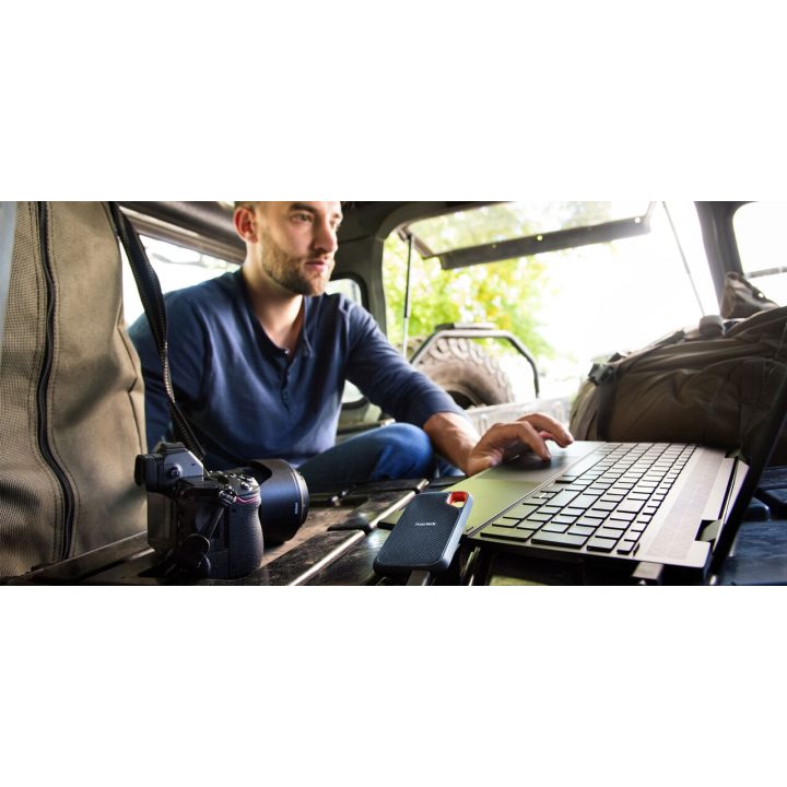 SanDisk Extreme Portable 1 TB (SDSSDE61-1T00-G25)