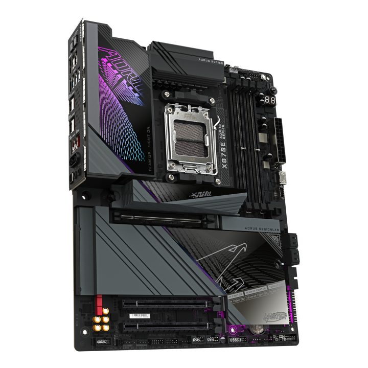 GIGABYTE X870E AORUS MASTER Motherboard