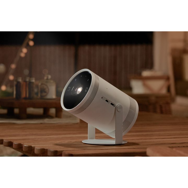 Samsung SP-LFF3CLAXXXH Projector White