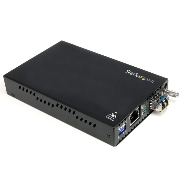 StarTech.com Gigabit to Multimode Fiber Media Converter LC Mode…