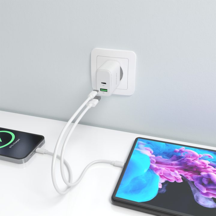 AISENS GaN 45W Charger, 1xUSB-C PD3.0 QC4.0, 1xUSB-A QC3.0, White