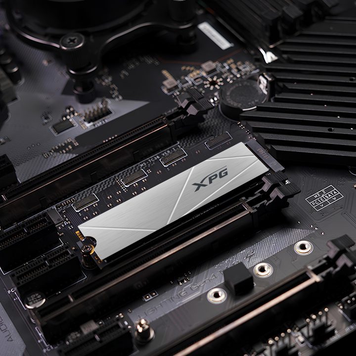 ADATA XPG 512 GB M.2 NVMe PCIe 4.0