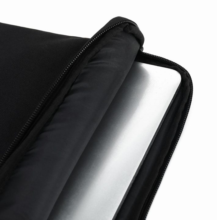 Celly NOMADSLEEVEBK Laptop Cases 13" Sleeve Black
