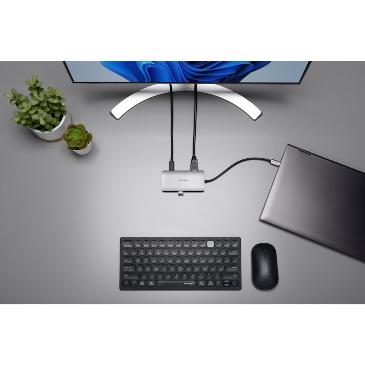 Kensington Dock móvil USB-C sin Driver 8 en 1 UH1400P