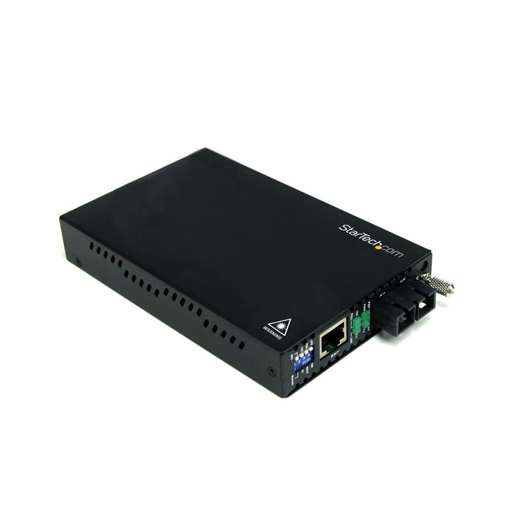 StarTech.com 10/100 Mbps Ethernet to Single-Mode Fiber Media…