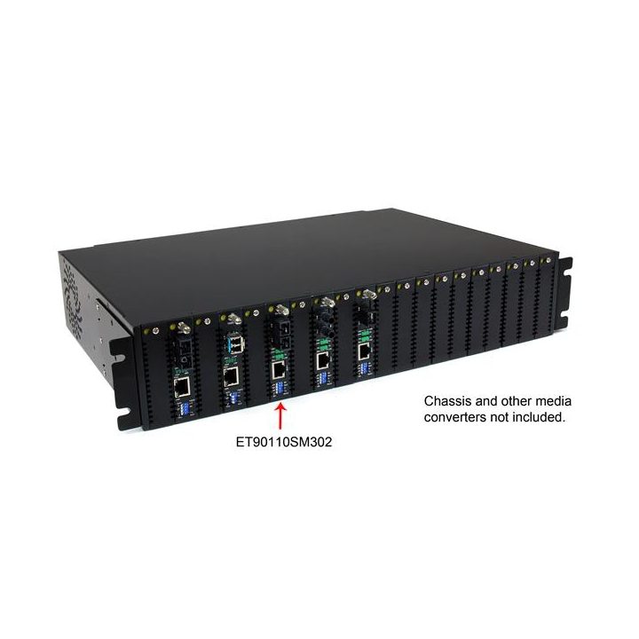 StarTech.com 10/100 Mbps Ethernet to Single-Mode Fiber Media…
