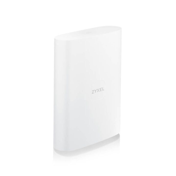 Zyxel Nebula FWA70 5G Wireless Router 2.5 Gigabit Ethernet