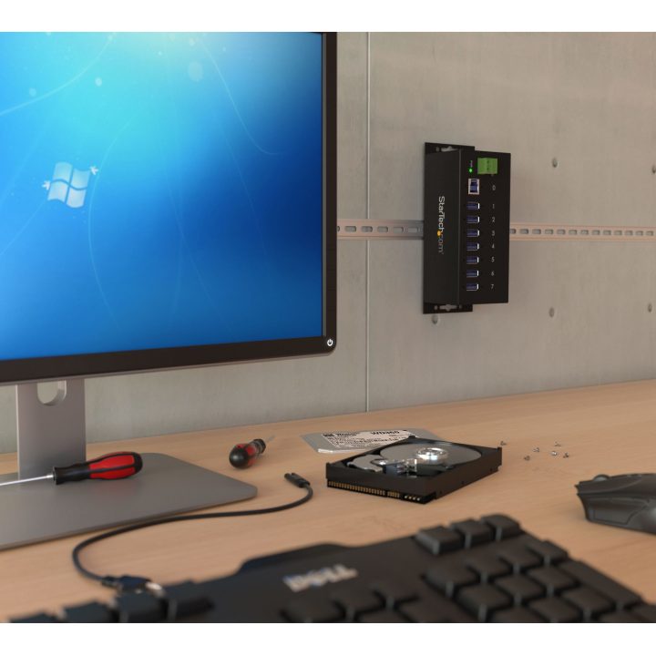 StarTech.com 7-Port USB 3.0 Hub - 5Gbps - Industrial Metal USB…