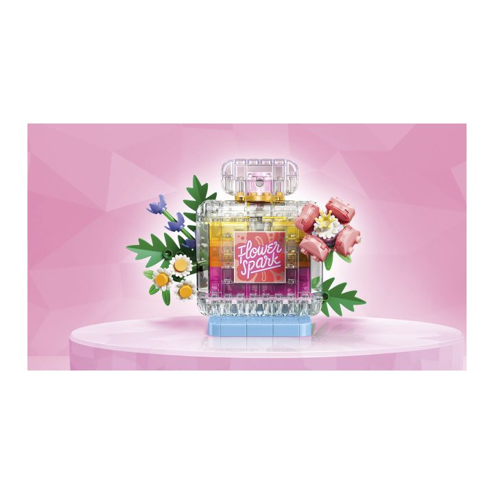 Lego Perfume Bottle Decorative Set (31383)
